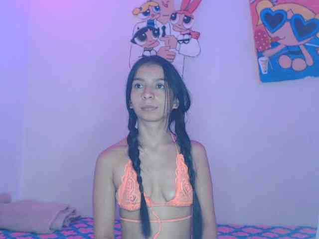 charlotehere webcam