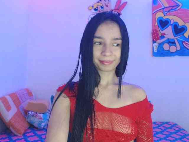 charlotehere webcam