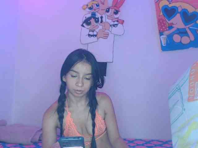 charlotehere webcam
