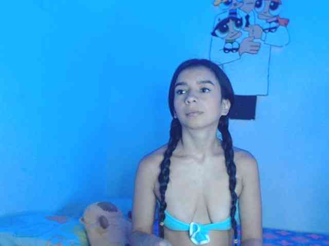 charlotehere webcam