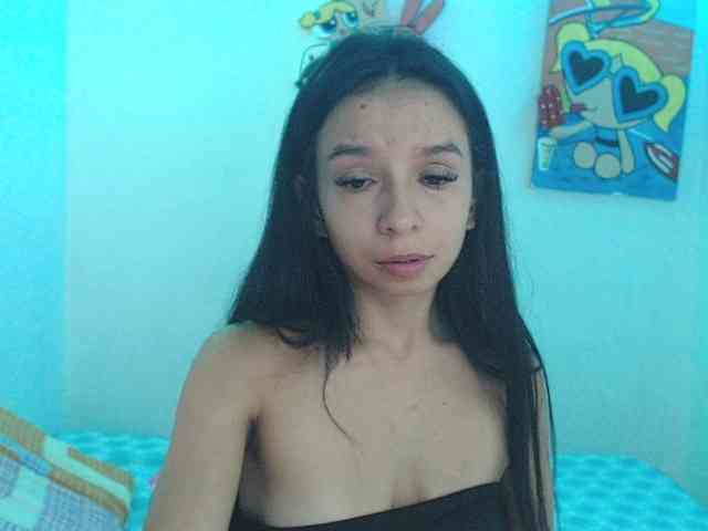 charlotehere webcam