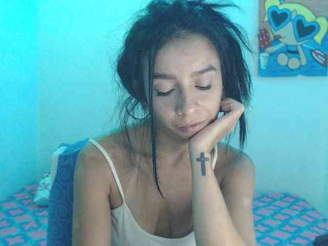 charlotehere webcam