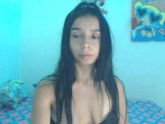 charlotehere webcam