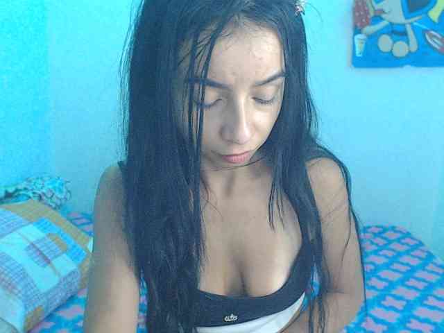 charlotehere webcam