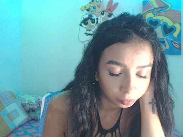 charlotehere webcam