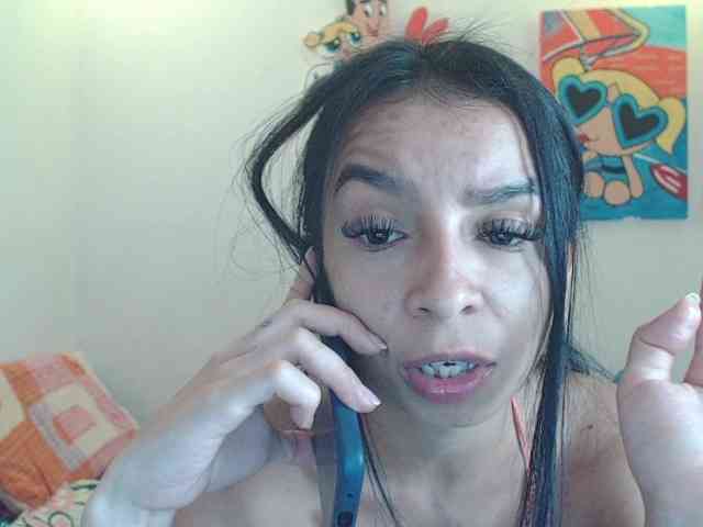 charlotehere webcam