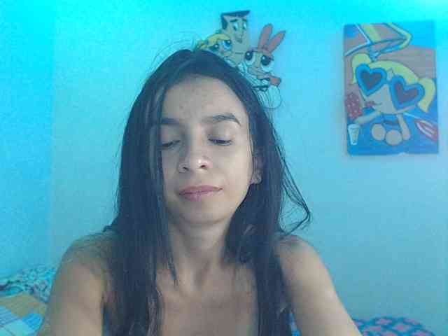 charlotehere webcam
