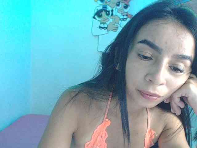 charlotehere webcam