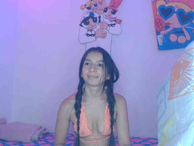 charlotehere webcam