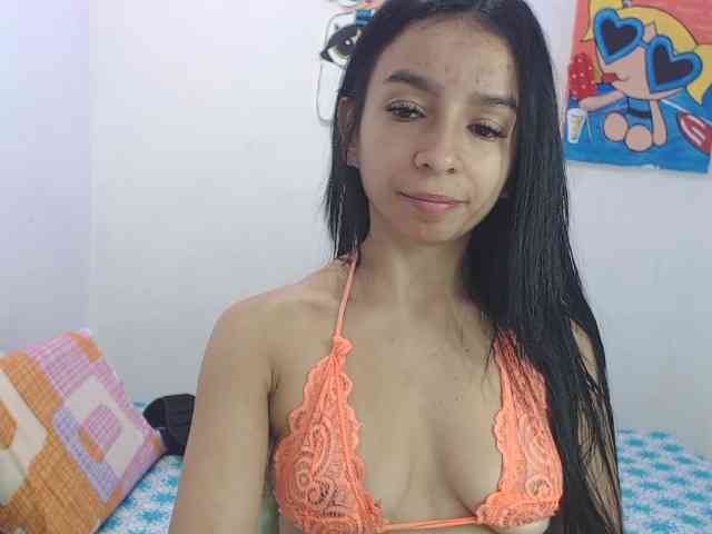 charlotehere webcam