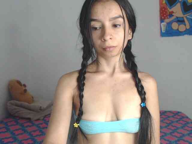 charlotehere webcam