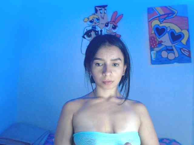 charlotehere webcam
