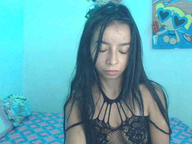 charlotehere webcam