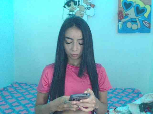 charlotehere webcam