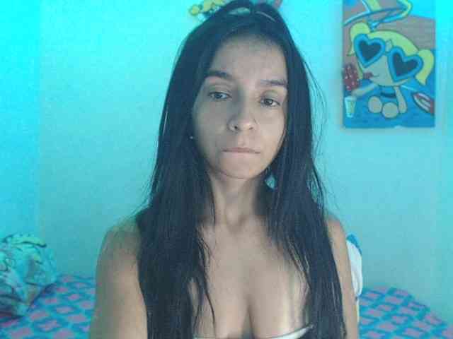 charlotehere webcam
