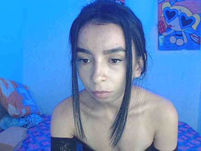 charlotehere webcam