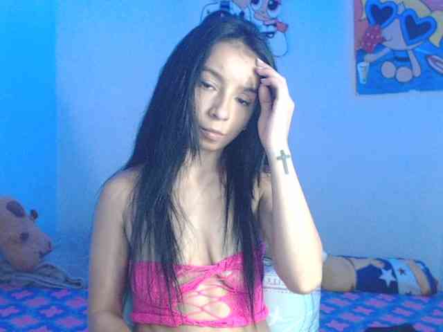 charlotehere webcam