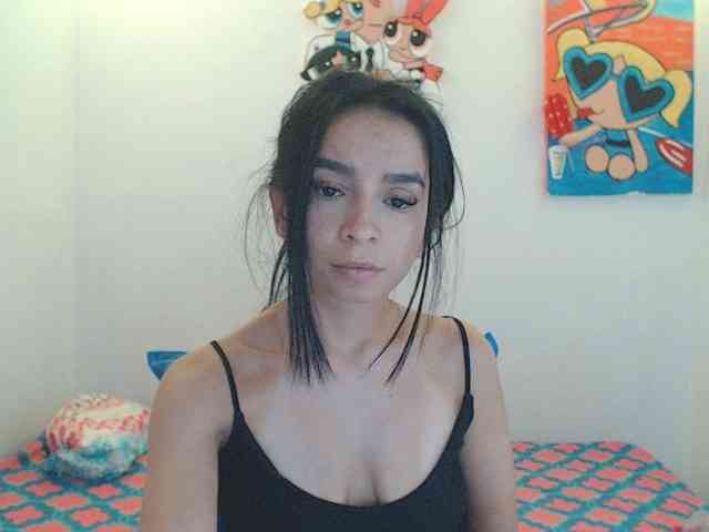 charlotehere webcam