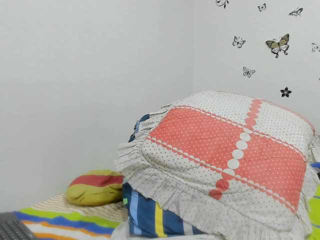 jennifersmit1 live cam on BongaCams