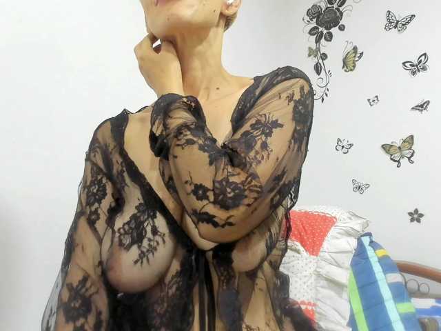 jennifersmit1 live cam on BongaCams