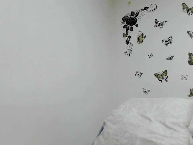 jennifersmit1's BongaCams show and profile