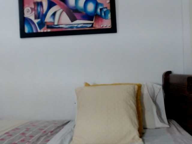 Lucypalmax live webcam show