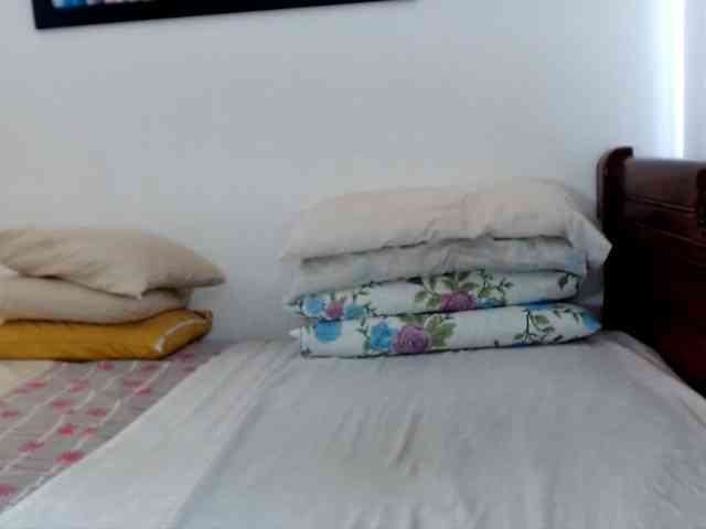 Lucypalmax webcam