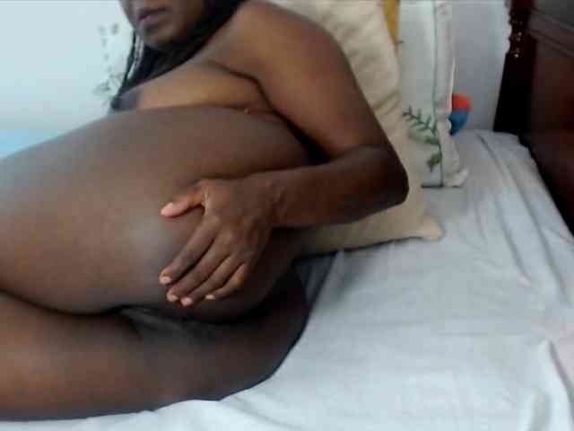 Lucypalmax webcam