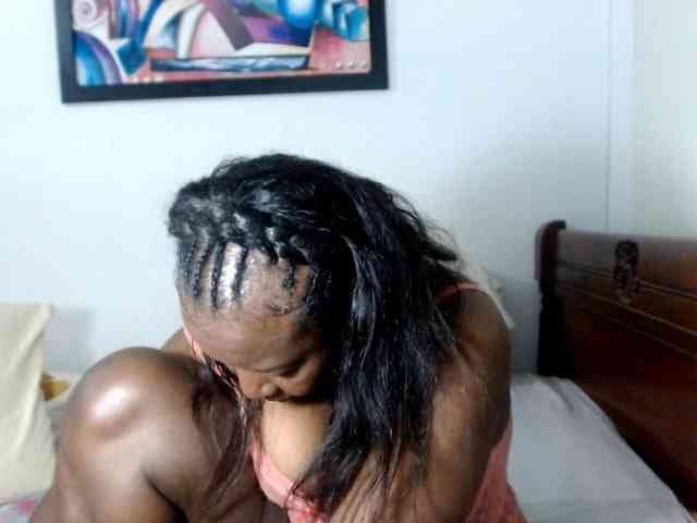 Lucypalmax webcam