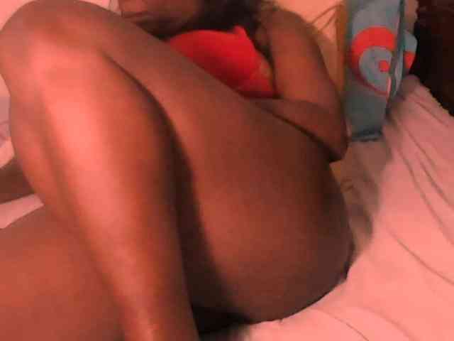 Lucypalmax webcam