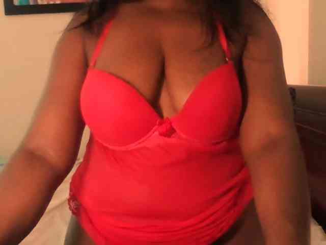 Lucypalmax webcam