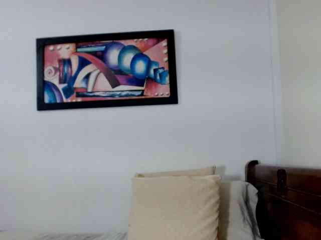 Lucypalmax webcam