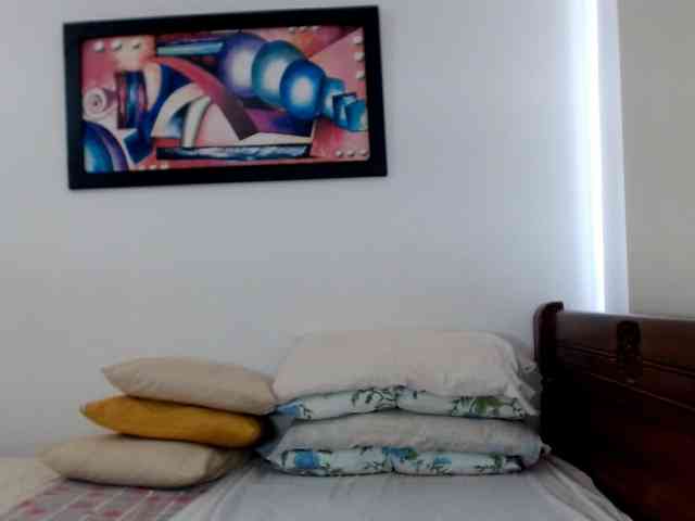 Lucypalmax webcam