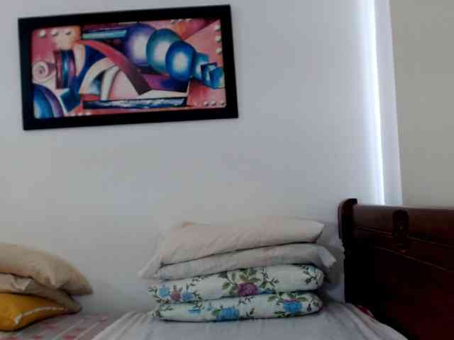 Lucypalmax webcam