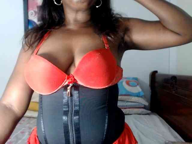 Lucypalmax