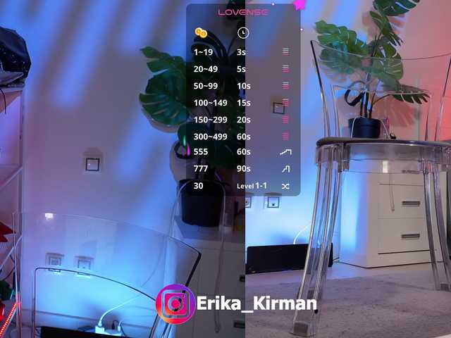 HomePussy1 live cam on BongaCams