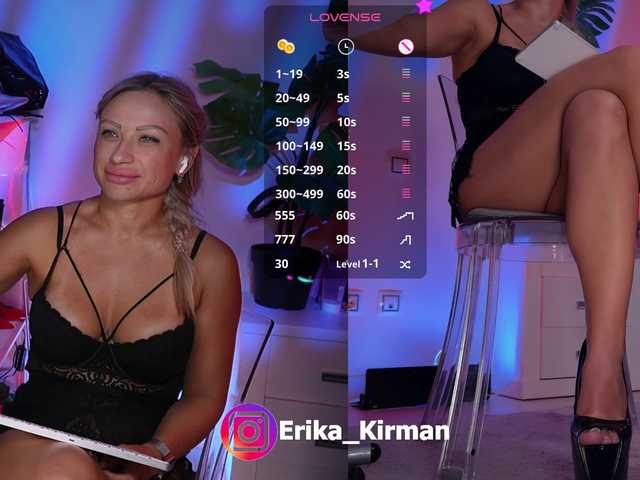 HomePussy1 live cam on BongaCams