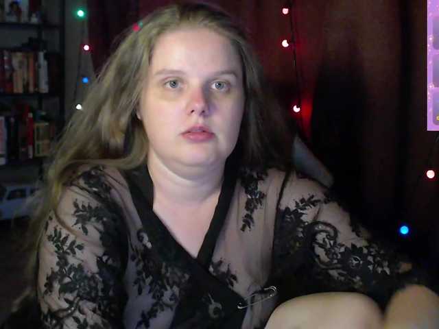alicepussy live cam on BongaCams