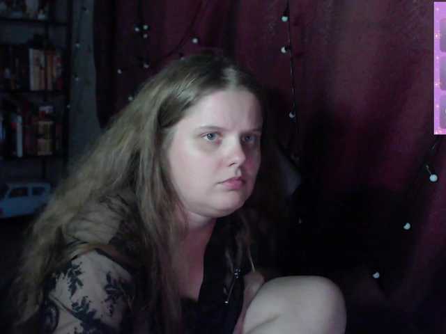 alicepussy live cam on BongaCams