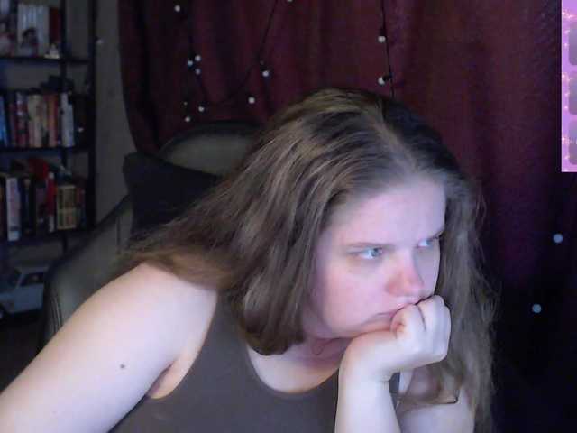 alicepussy live cam on BongaCams