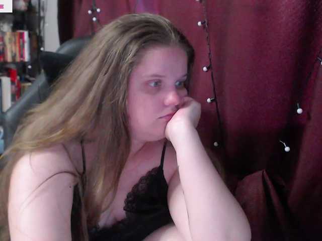 alicepussy live cam on BongaCams