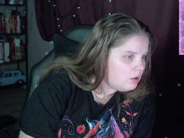 alicepussy live cam on BongaCams