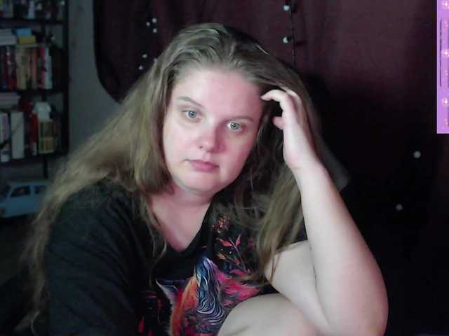 alicepussy live cam on BongaCams