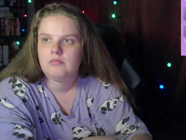 alicepussy live cam on BongaCams