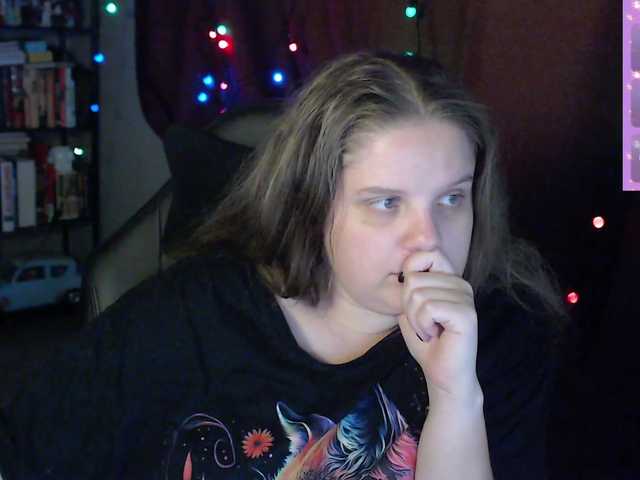alicepussy live cam on BongaCams