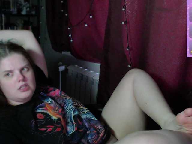 alicepussy live cam on BongaCams