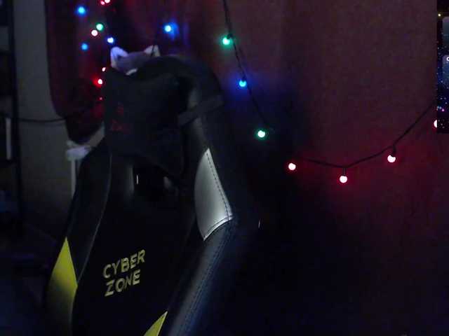 alicepussy's BongaCams show and profile