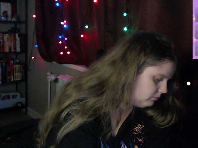 alicepussy live cam on BongaCams