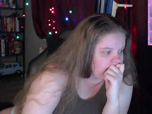 alicepussy live cam on BongaCams