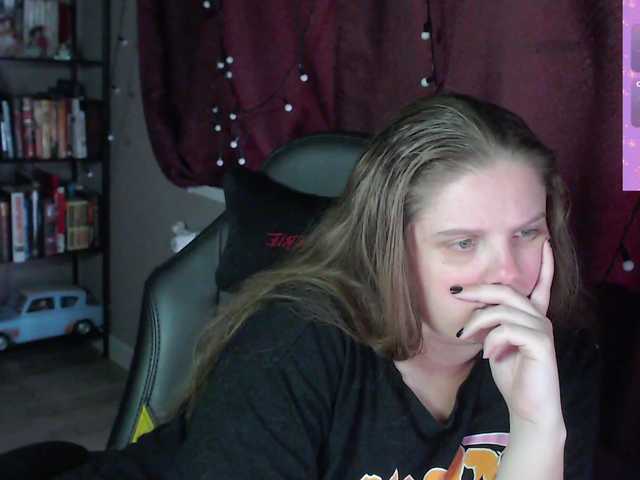 alicepussy live cam on BongaCams